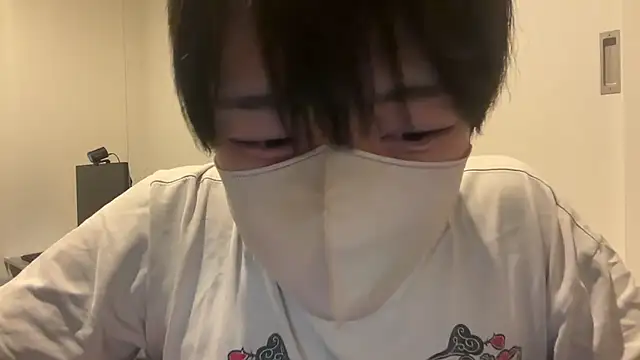Snapshot of tora3220 chatting on May 22, 2026, 2:44 pm tora3220 online show from May 22, 2026, 2:44 pm