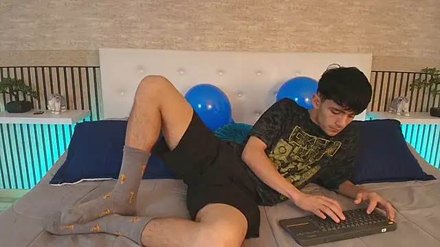 Axel Draven online show from November 7, 2025, 11:32 am