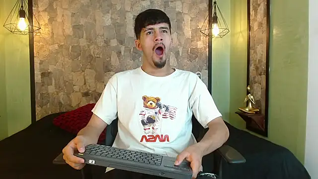 Axel Draven online show from March 26, 2026, 12:11 pm