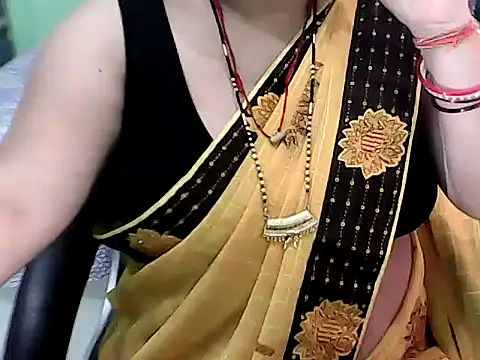 BABITA KUMARII online show from March 12, 2026, 5:08 pm