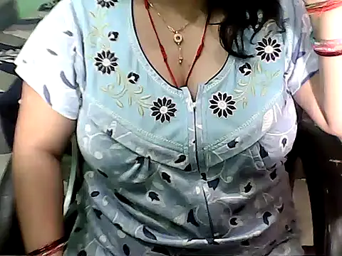 BABITA KUMARII online show from March 24, 2026, 6:57 pm