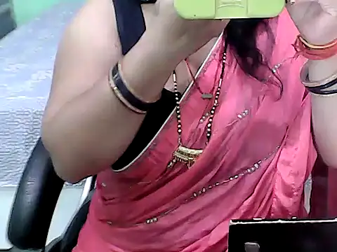 BABITA KUMARII online show from April 8, 2026, 5:02 pm