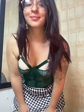 Snapshot of came_lia1 chatting on September 28, 2025, 5:02 am came lia1 online show from September 28, 2025, 5:02 am