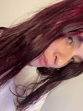 Snapshot of came_lia1 chatting on December 18, 2025, 3:56 am came lia1 online show from December 18, 2025, 3:56 am