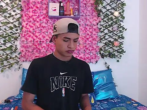 FUNNY AND HORNEY online show from September 27, 2025, 4:28 am