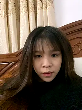 Hanaa07  online show from November 28, 2025, 1:52 am