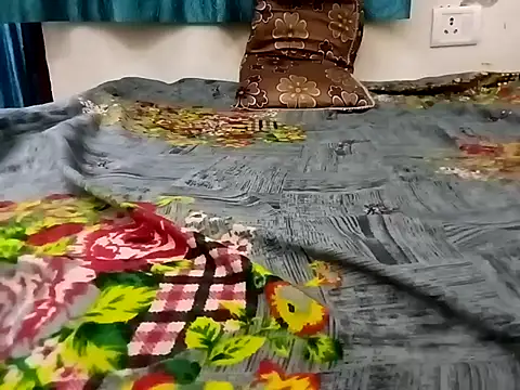 ankitlucknow11 online show from April 21, 2026, 10:54 am