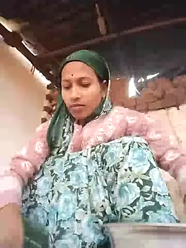 Hot ruip58585 online show from November 29, 2025, 2:14 am