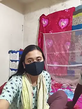 Love Queen11 online show from November 6, 2025, 3:35 pm