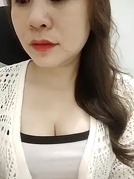 Girl Shy2000 online show from March 28, 2026, 11:21 am