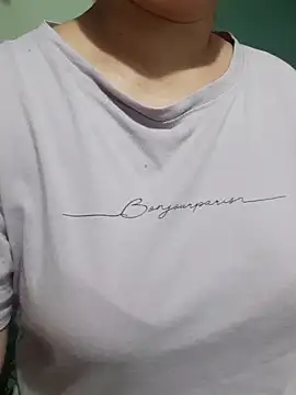 Kimkhaepretty online show from September 24, 2025, 1:47 pm