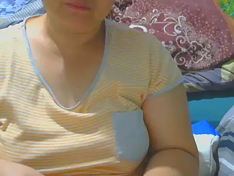 Kimkhaepretty online show from January 11, 2026, 12:43 pm