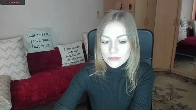 Snapshot of Tiffany_Bates chatting on April 26, 2026, 9:18 am Tiffany Bates online show from April 26, 2026, 9:18 am