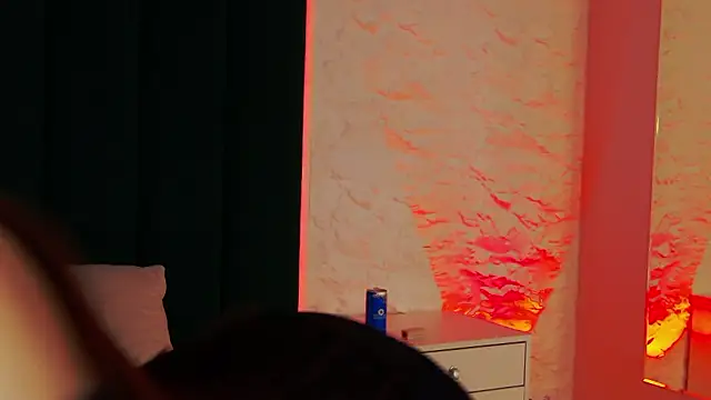 Luna Olsen online show from March 15, 2026, 4:29 am