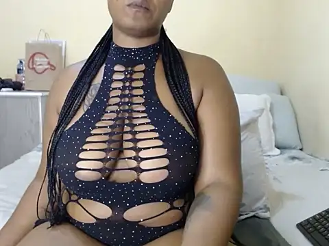 HORNYMELONS22xx online show from November 1, 2025, 6:32 pm