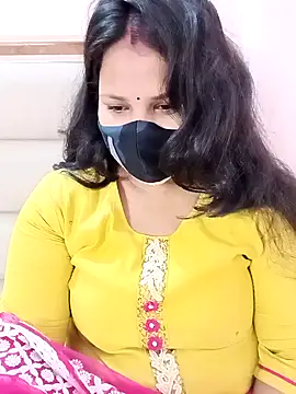 Miss Rose   online show from October 25, 2025, 9:28 am