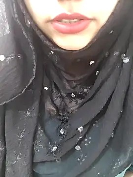 Miss Rose   online show from December 15, 2025, 6:06 am