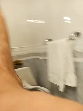 ruiiizz online show from April 14, 2026, 5:30 pm