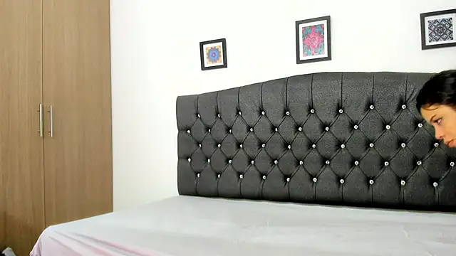 michellmorgans online show from November 28, 2025, 11:35 am