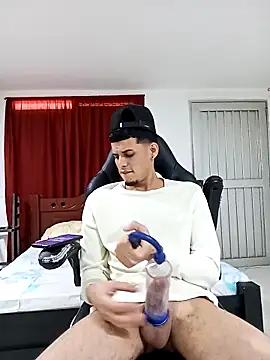 Pingasaboy20 online show from September 26, 2025, 1:48 pm