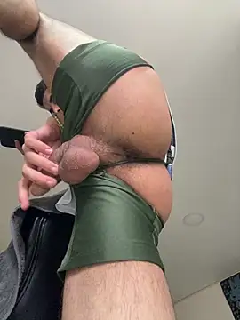 Pingasaboy20 online show from December 19, 2025, 2:57 pm