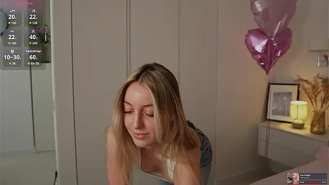 SophieBelll online show from March 13, 2026, 11:17 am