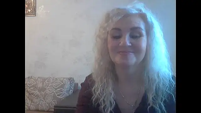 Snapshot of LadySexyBlond chatting on November 25, 2025, 2:50 pm LadySexyBlond online show from November 25, 2025, 2:50 pm