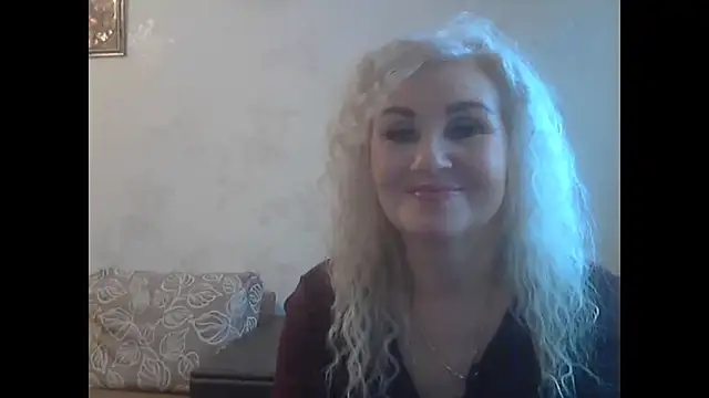 Snapshot of LadySexyBlond chatting on December 3, 2025, 5:00 pm LadySexyBlond online show from December 3, 2025, 5:00 pm
