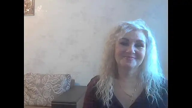 Snapshot of LadySexyBlond chatting on December 23, 2025, 6:00 am LadySexyBlond online show from December 23, 2025, 6:00 am