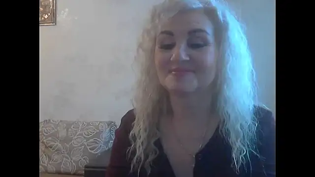 LadySexyBlond online show from April 3, 2026, 4:43 am