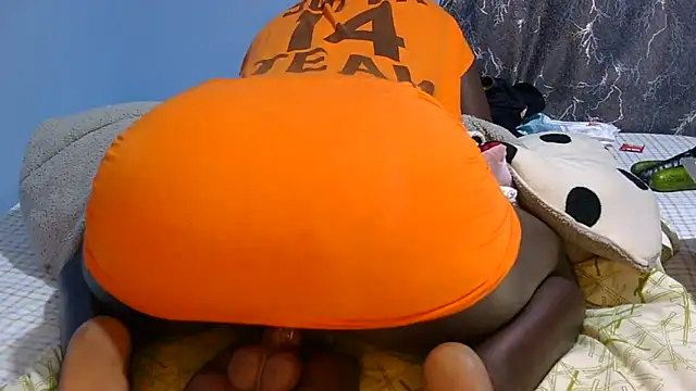 SpiceySnack online show from April 20, 2026, 6:20 pm