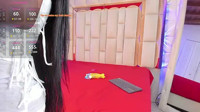 Sarah Adamss online show from October 13, 2025, 1:00 pm