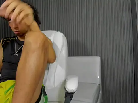 xion ez online show from November 4, 2025, 9:03 pm