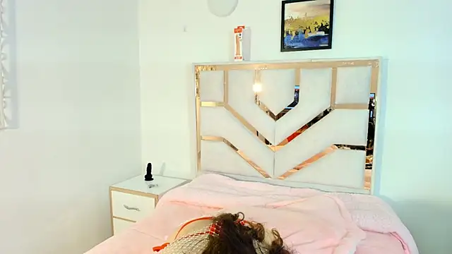 MarcelaNast online show from November 29, 2025, 4:37 am