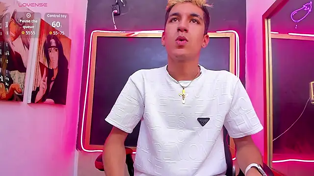 Stiben boy online show from October 13, 2025, 7:58 pm