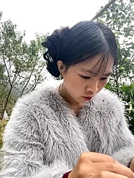 -mayhan11 online show from October 31, 2025, 3:29 am