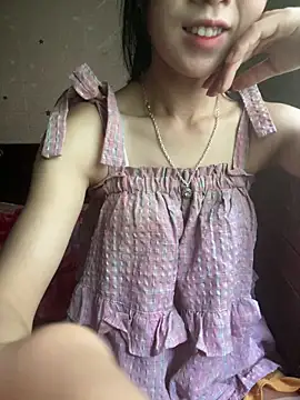 -mayhan11 online show from June 18, 2026, 3:40 am