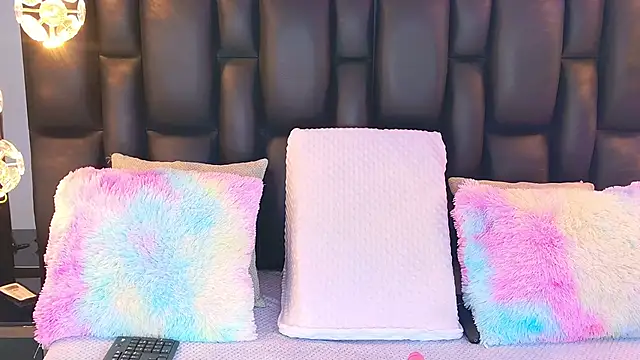 LexyRooss online show from February 24, 2026, 2:53 am