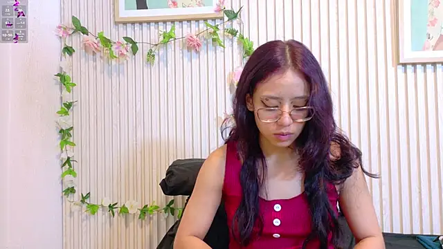 Abrilmirren online show from March 24, 2026, 11:15 am