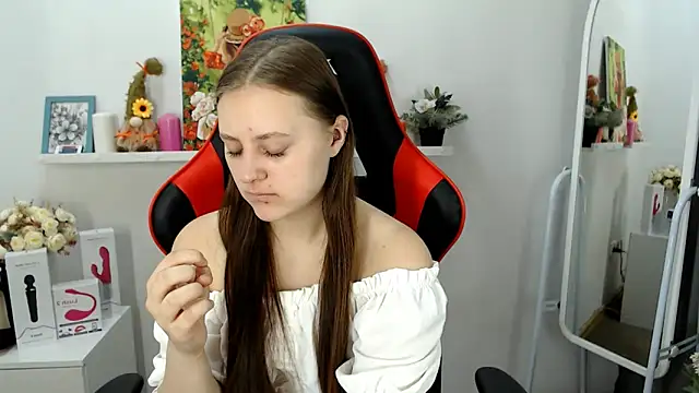 ArinaBelle online show from October 15, 2025, 4:12 am