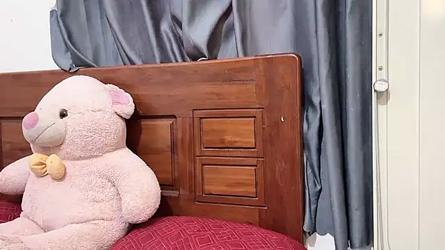 Quynhbabysexy online show from April 10, 2026, 5:34 am