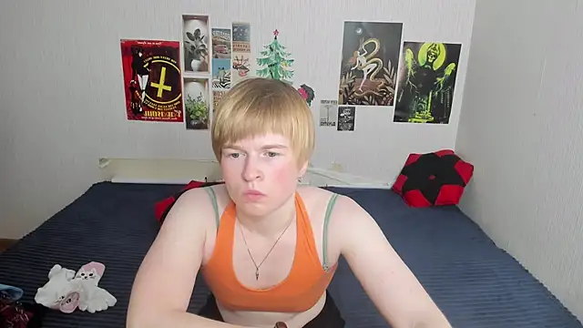 Cattie w  online show from April 20, 2026, 1:08 am