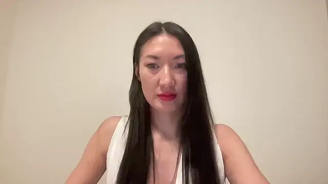 Fenaraya online show from January 11, 2026, 7:08 pm