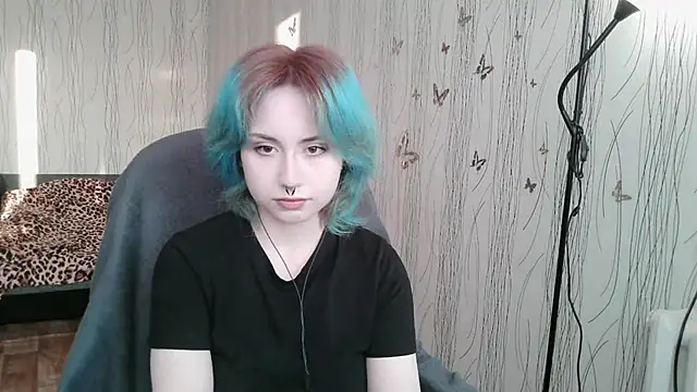 LeisaHopperstad online show from March 19, 2026, 2:10 pm