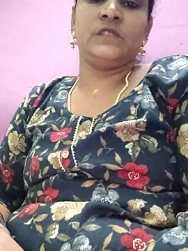 navyasree143 online show from October 1, 2025, 3:51 pm