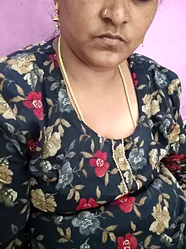 navyasree143 online show from October 2, 2025, 3:57 am