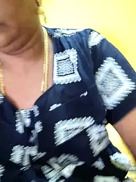 navyasree143 online show from October 4, 2025, 5:27 am