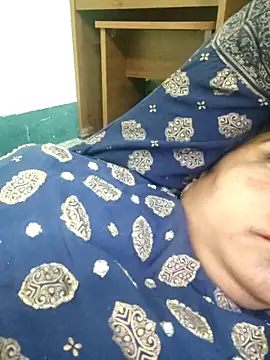 navyasree143 online show from March 7, 2026, 10:23 am