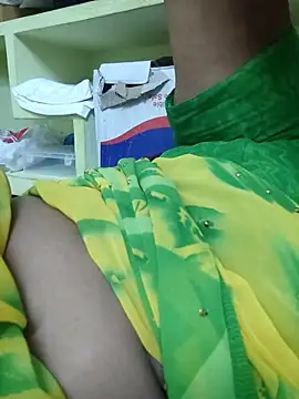 navyasree143 online show from March 25, 2026, 12:11 pm