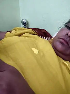 navyasree143 online show from April 13, 2026, 10:21 am